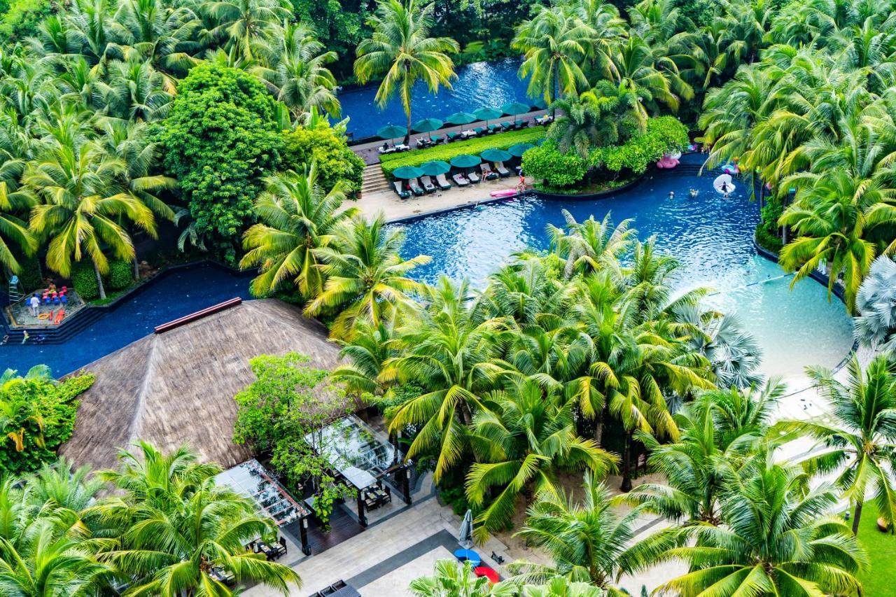 Pullman Oceanview Sanya Bay Resort & Spa Екстер'єр фото