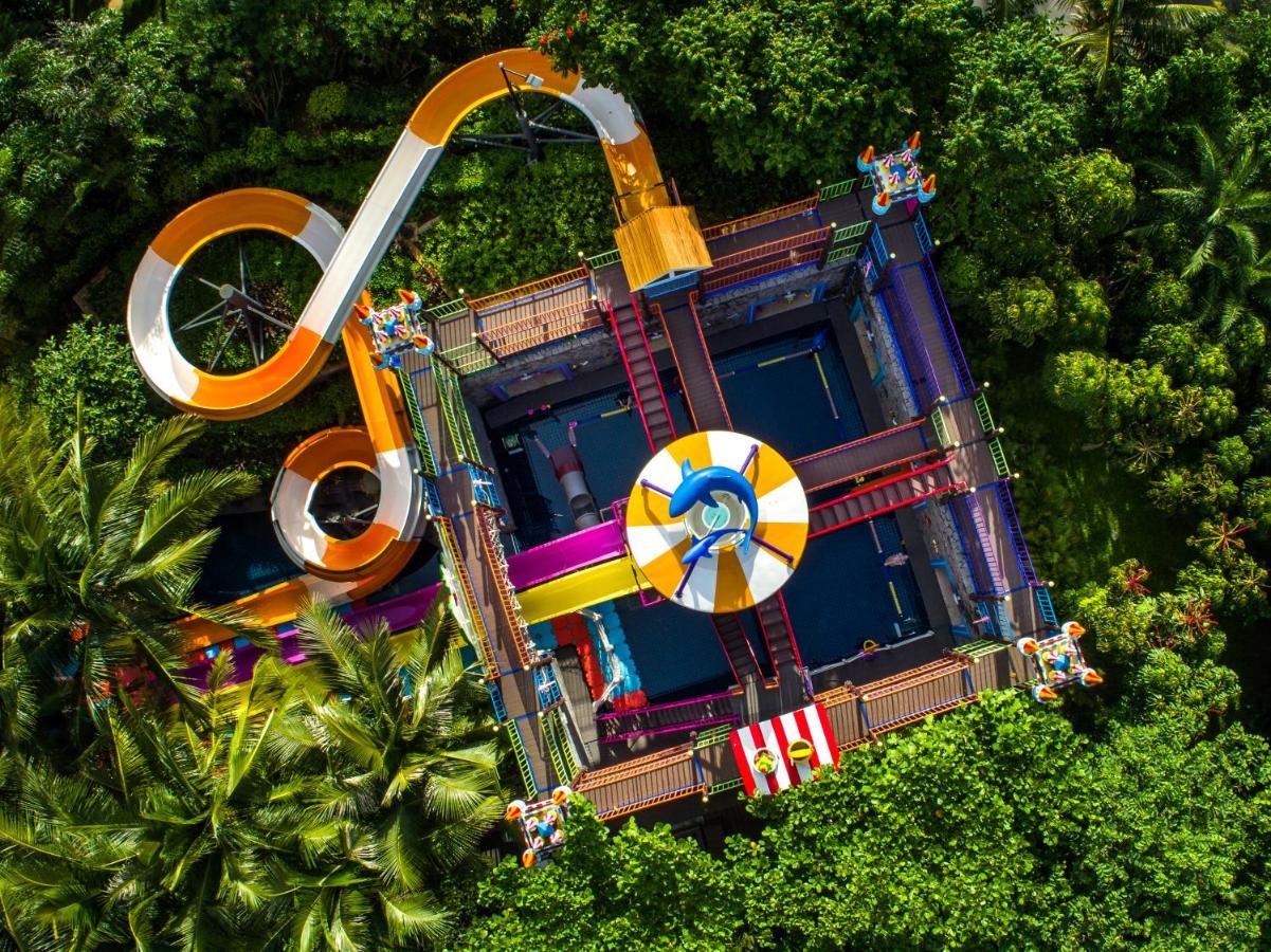 Pullman Oceanview Sanya Bay Resort & Spa Екстер'єр фото