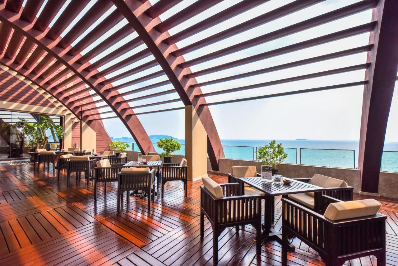 Pullman Oceanview Sanya Bay Resort & Spa Екстер'єр фото