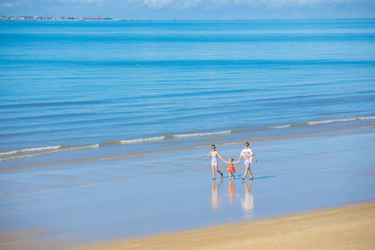 Pullman Oceanview Sanya Bay Resort & Spa Екстер'єр фото