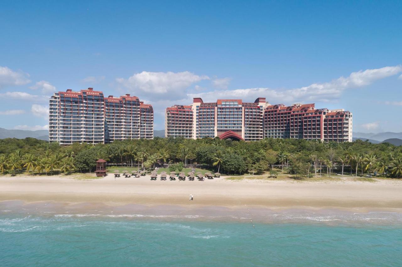 Pullman Oceanview Sanya Bay Resort & Spa Екстер'єр фото