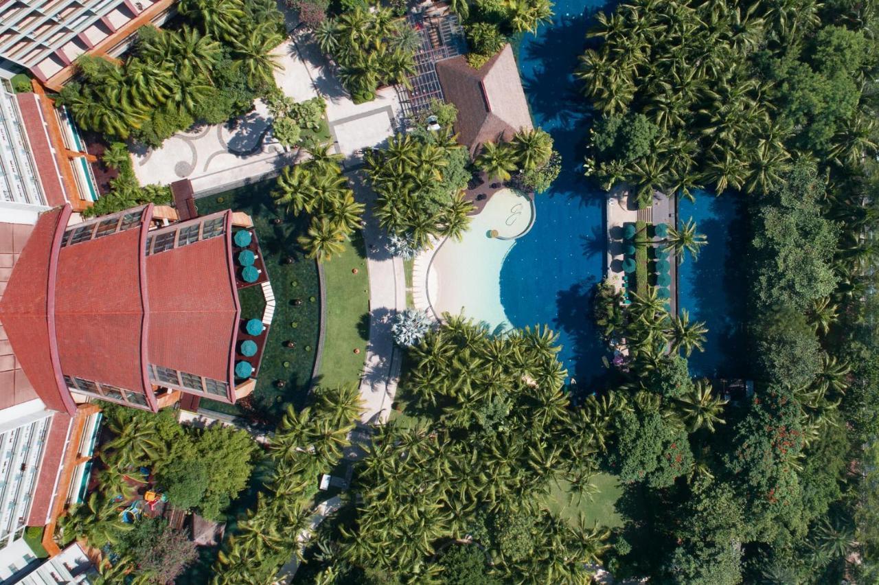 Pullman Oceanview Sanya Bay Resort & Spa Екстер'єр фото
