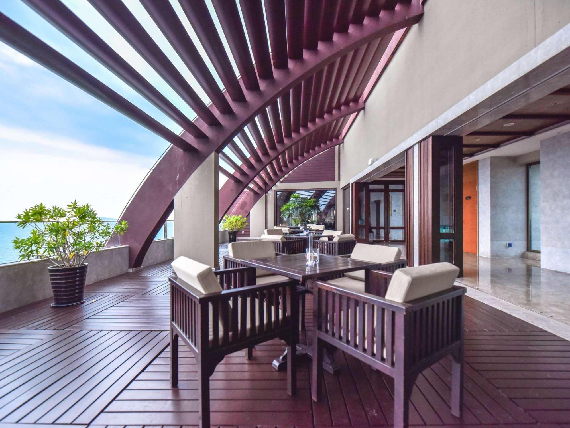 Pullman Oceanview Sanya Bay Resort & Spa Екстер'єр фото