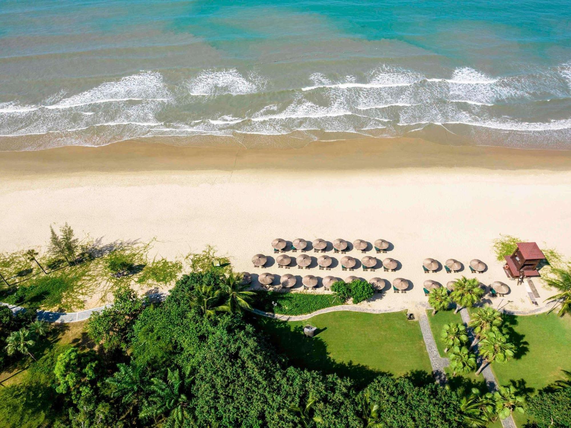 Pullman Oceanview Sanya Bay Resort & Spa Екстер'єр фото