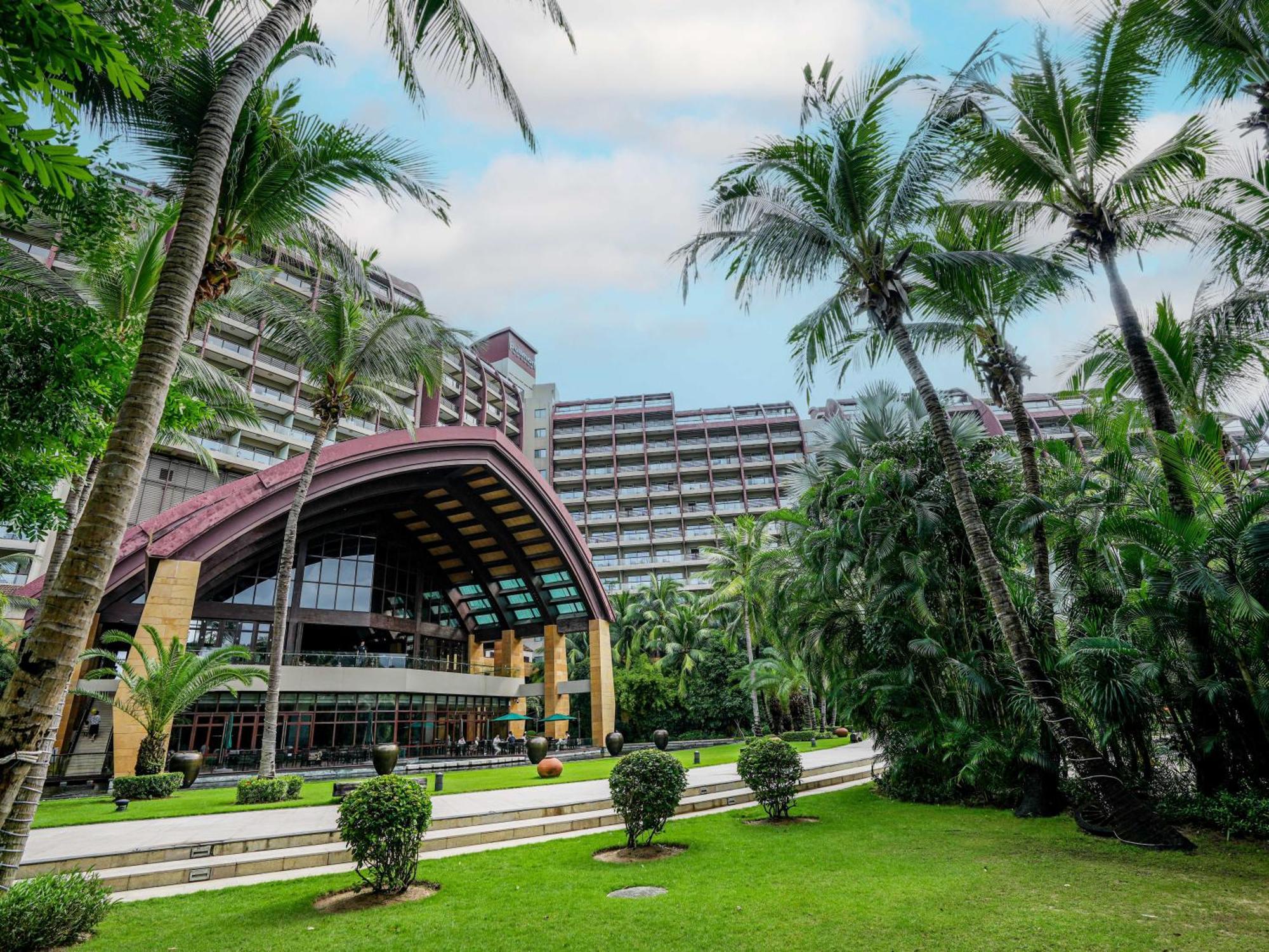 Pullman Oceanview Sanya Bay Resort & Spa Екстер'єр фото